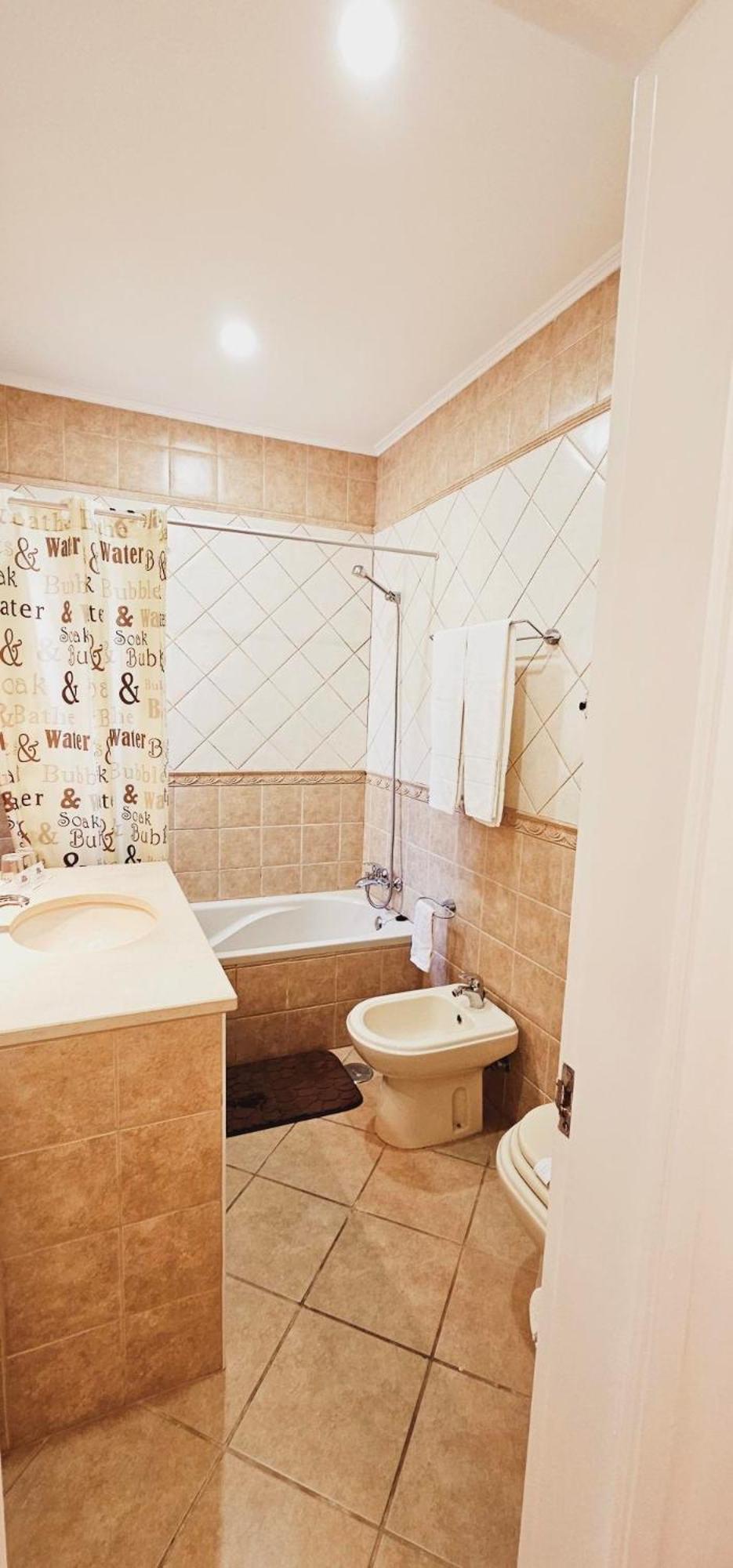 Lemon Tree Relaxing Guesthouse Lagos Exterior photo