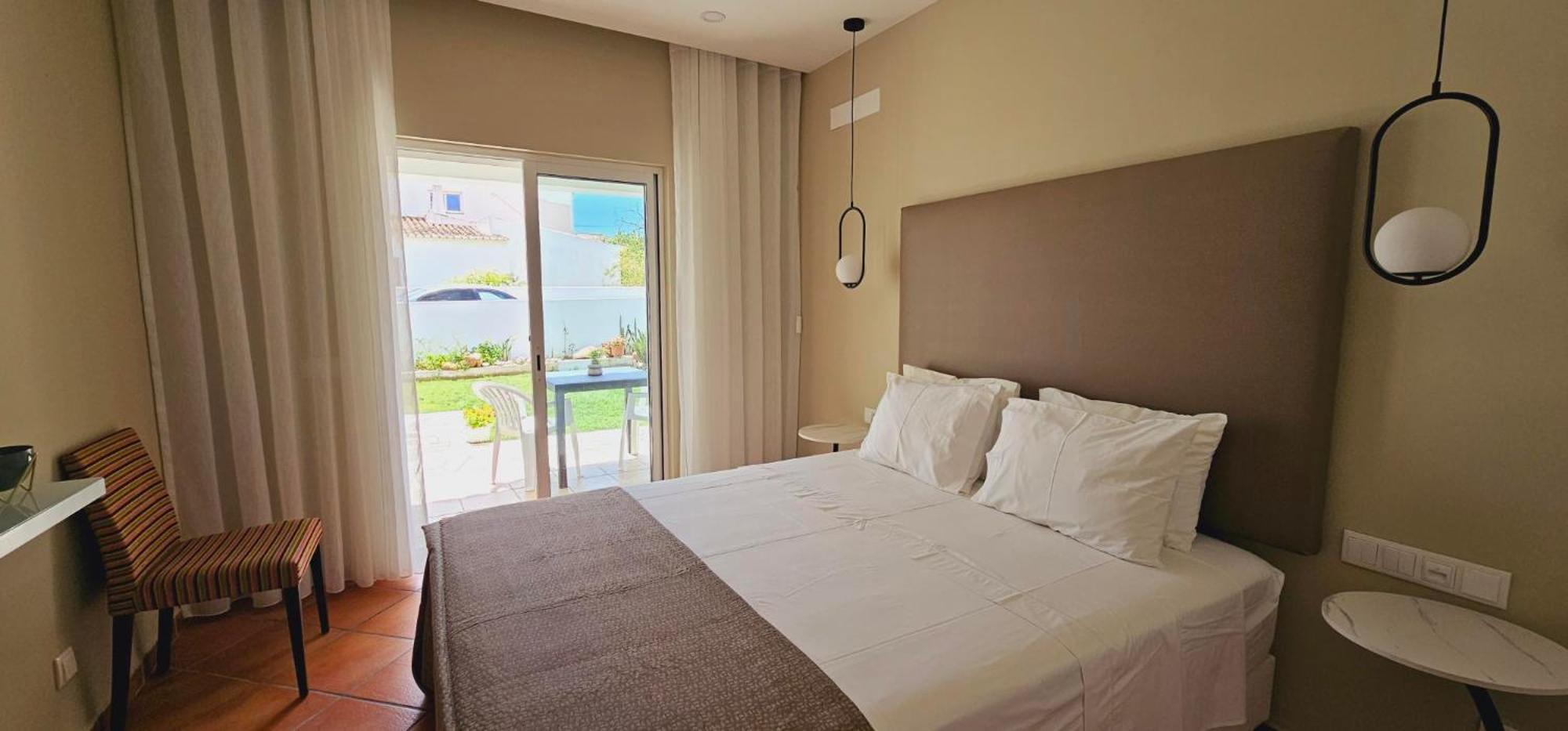 Lemon Tree Relaxing Guesthouse Lagos Exterior photo